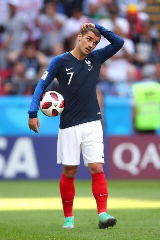 صور اللاعب الفرنسي