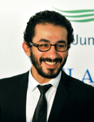 خلفيات احمد حلمي.