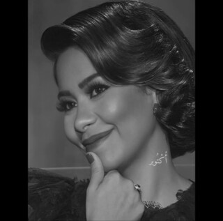 كذلك صور الفنانه شرين.