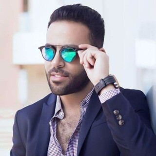 صور تامر عاشور.