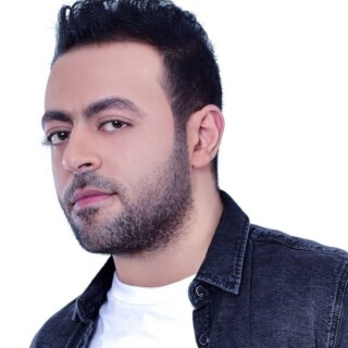 صور تامر عاشور.