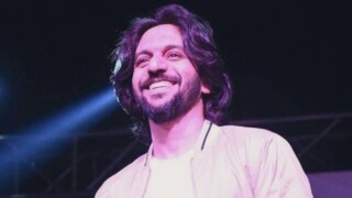 كذلك صورالفنان بهأء سلطان.
