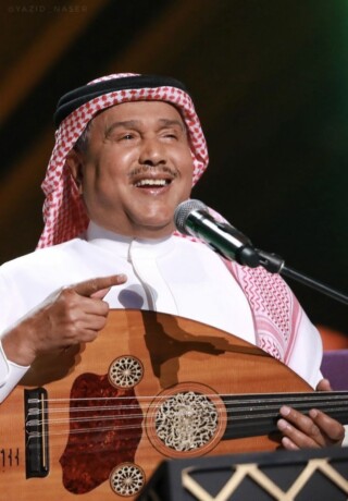كذلك صور مطرب العرب.