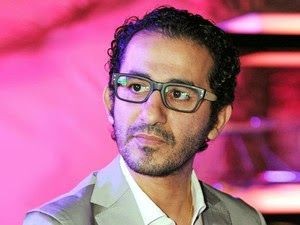 كذلك خلفيات ممثلين.