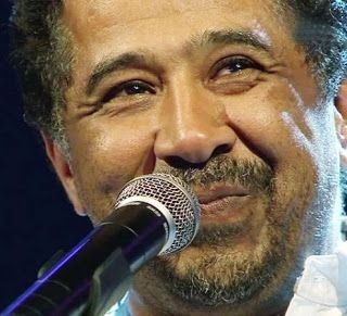 كذلك صور ممثلين.