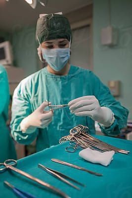 كذلك خلفيات لكليات الطب.